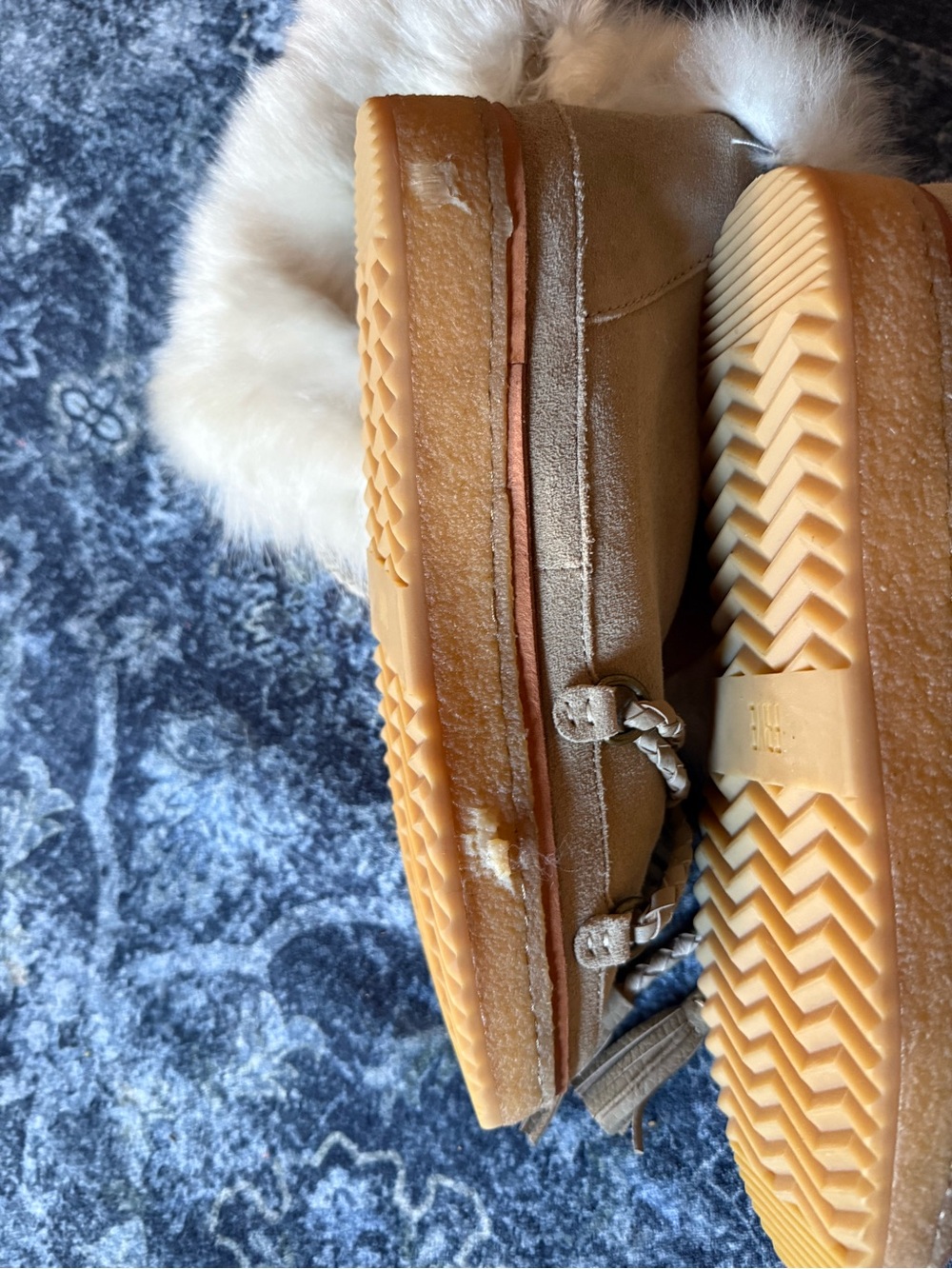 Frye Fur Winter boots - Picture 5 of 8